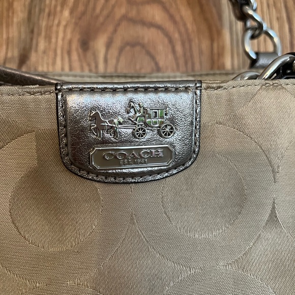 Coach Handbag - Picture 6 of 7